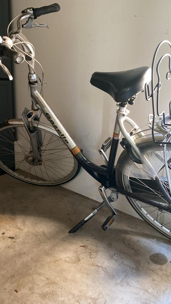 Gazelle damesfiets - Comfortabel en betrouwbaar, Fietsen en Brommers, Velgrem, Versnellingen, Ophalen of Verzenden, Gazelle