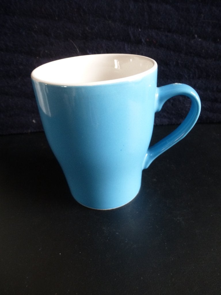 blauw/grijze beker, nieuw, Nieuw, Overige stijlen, Aardewerk, Mok