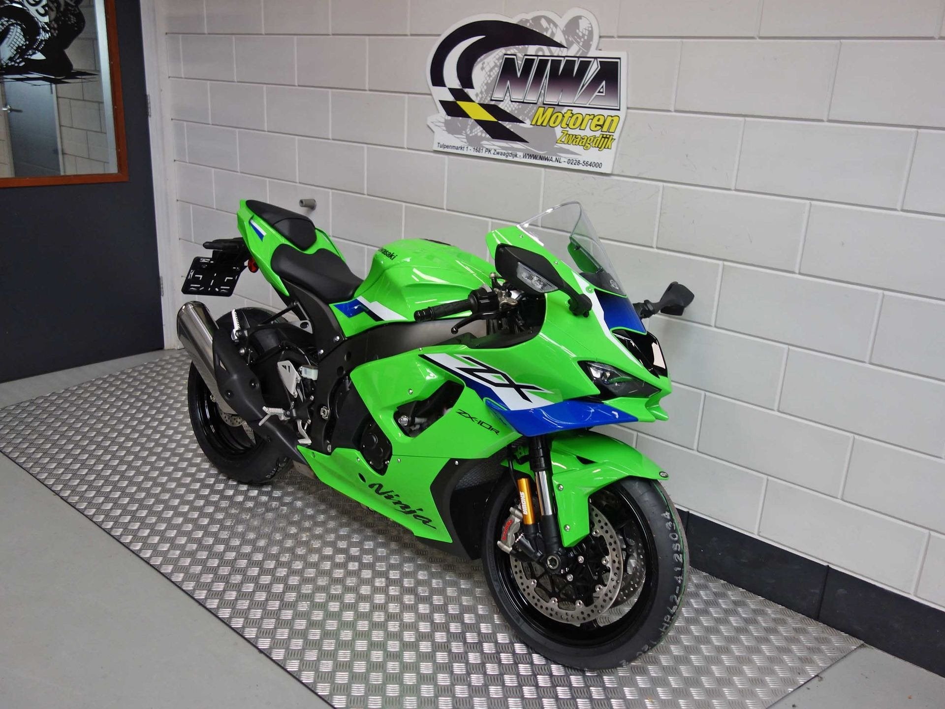 Kawasaki ZX 10R, Motoren, Super Sport, 998 cc, Gebruikt, Bedrijf