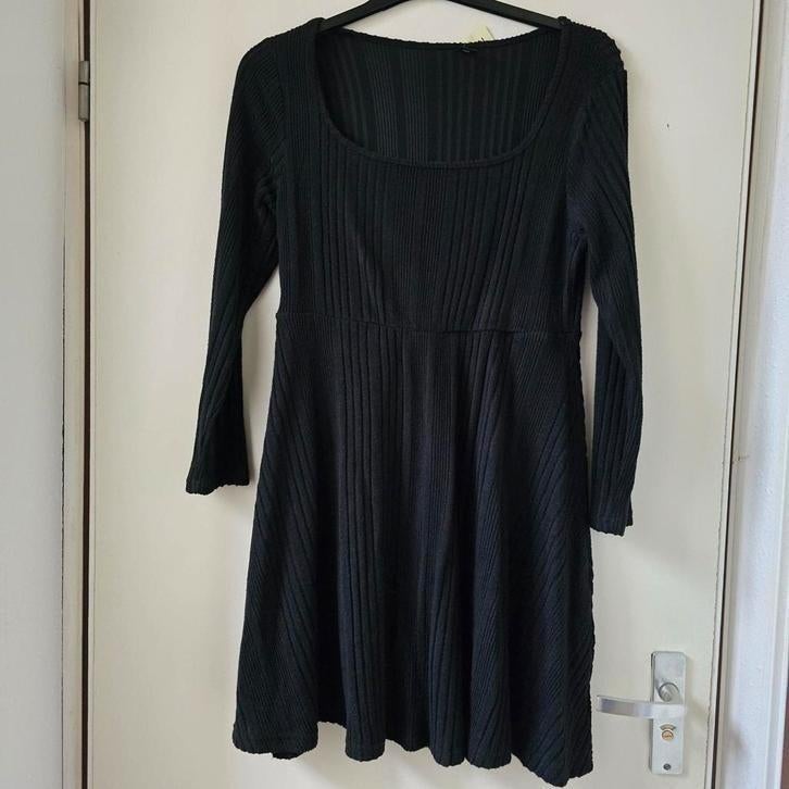 Mooie jurk maat XL, Zwart, Maat 46/48 (XL) of groter, Nieuw, Ophalen of Verzenden