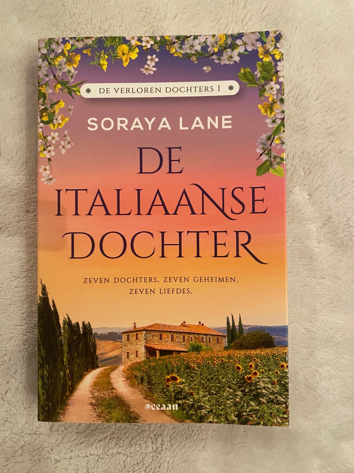 Soraya Lane - De Italiaanse dochter, Ophalen of Verzenden, Zo goed als nieuw, Soraya Lane
