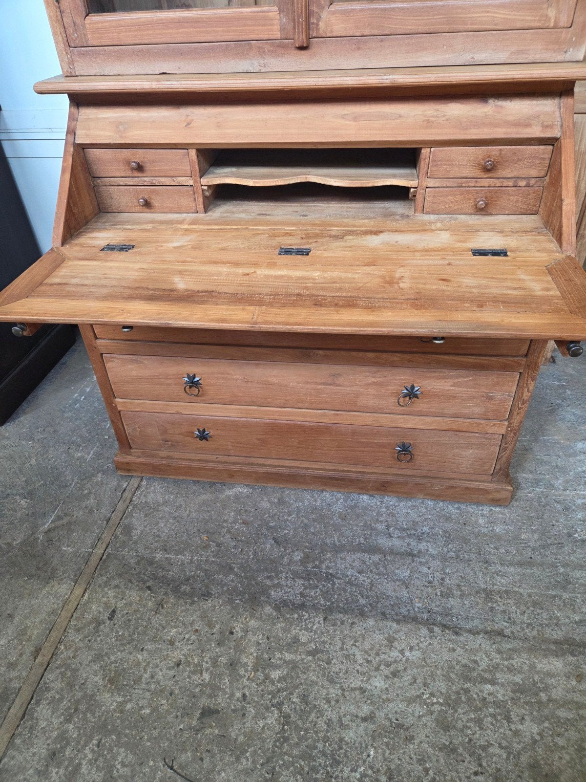 Foto 6 van prachtige vitrinekast ~ buffetkast ~ secretaire ~ bureaukast
