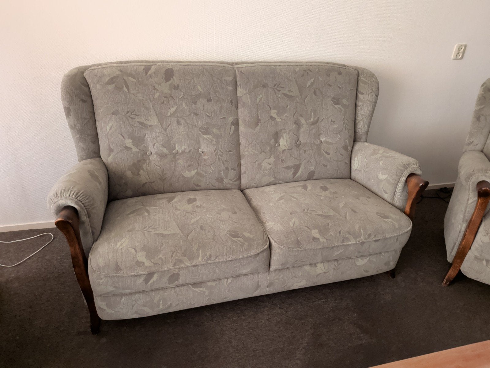 Comfortabele 2-zitsbank en fauteuils. Gratis . Scheemda, Ophalen, Gebruikt, 150 tot 200 cm, Tweepersoons
