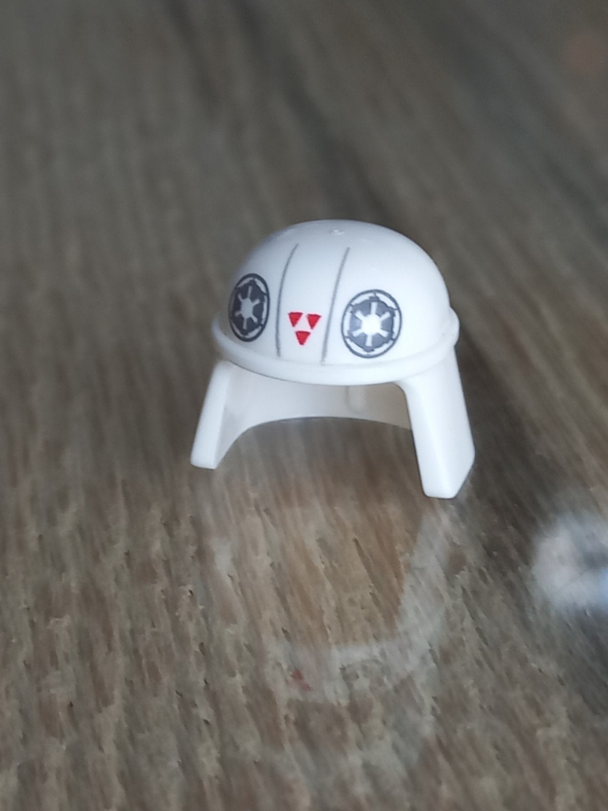 1x Lego onderdeelnummer 57900pb01 Imperial Pilot helm eit, Star Wars, Lego, Ophalen of Verzenden, Zo goed als nieuw