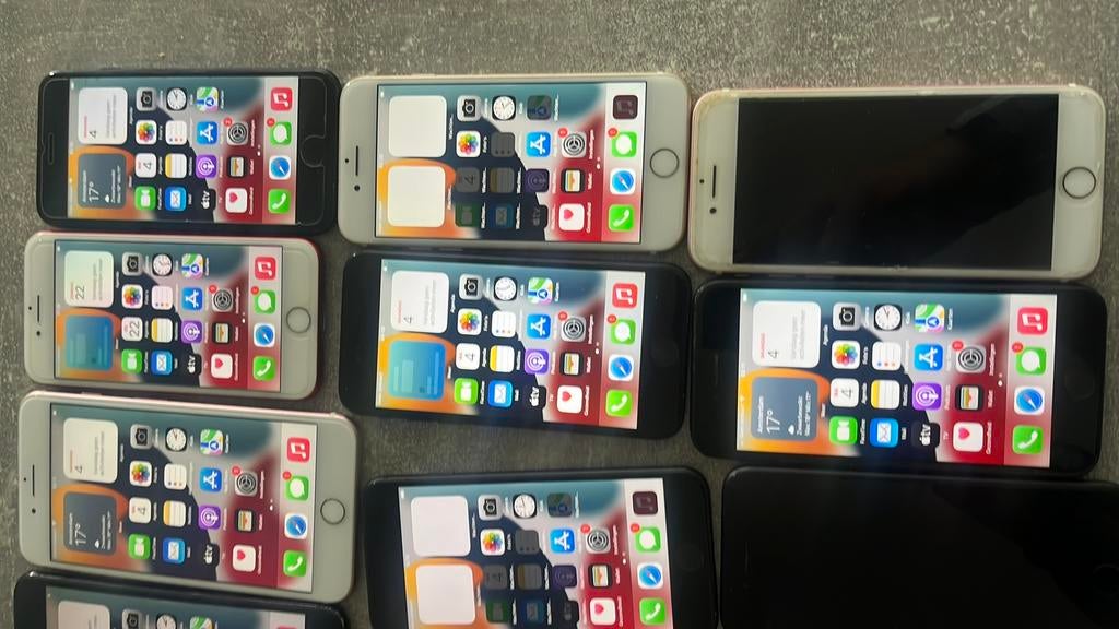 Partij iPhone 7, Telecommunicatie, Mobiele telefoons | Apple iPhone, Zwart, 32 GB, Ophalen of Verzenden, Zo goed als nieuw