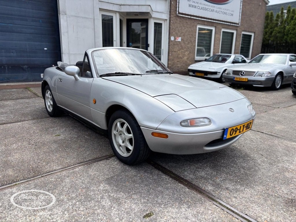 Mazda MX-5 MX5 1.8i - ONLINE AUCTION, Auto's, Mazda, Achterwielaandrijving, Gebruikt, 4 cilinders, Cabriolet