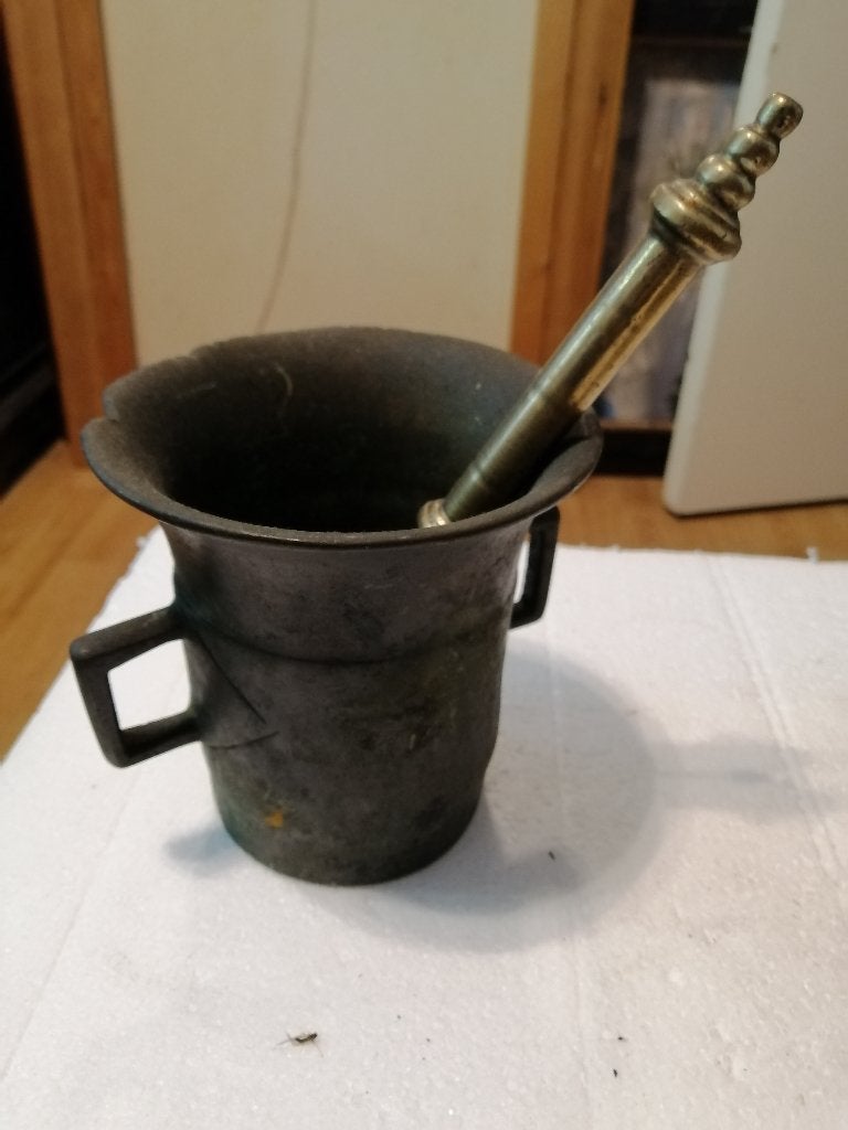 Antiek zwaar bronzen vijzel met stamper, 13x13cm, Ophalen of Verzenden, Koper