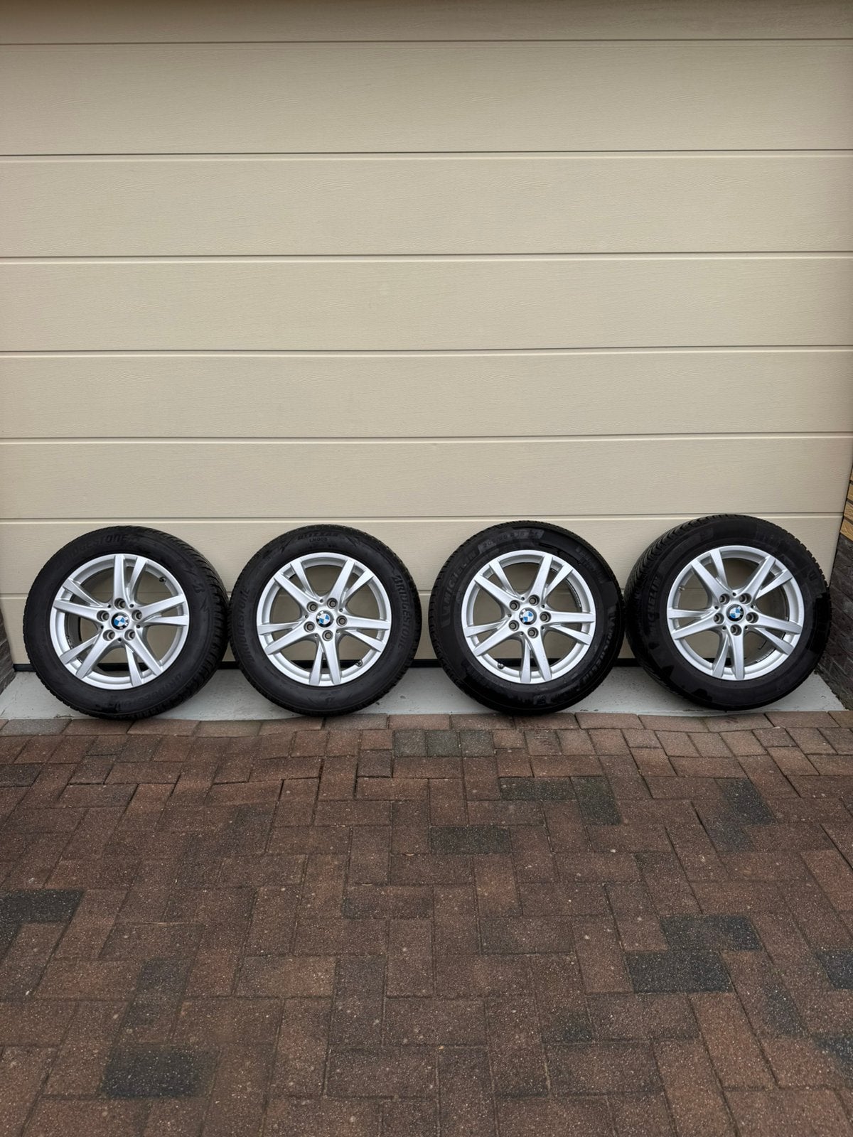 Winterbanden 205/60/R16, Ophalen, 16 inch, Banden en Velgen, Personenwagen