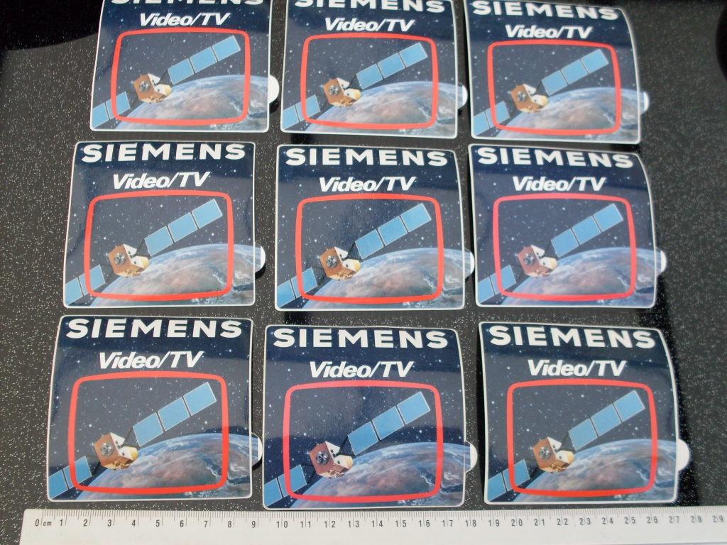 9x sticker siemens video tv logo satelliet rond aarde, Verzamelen, Stickers, Verzenden, Zo goed als nieuw, Merk