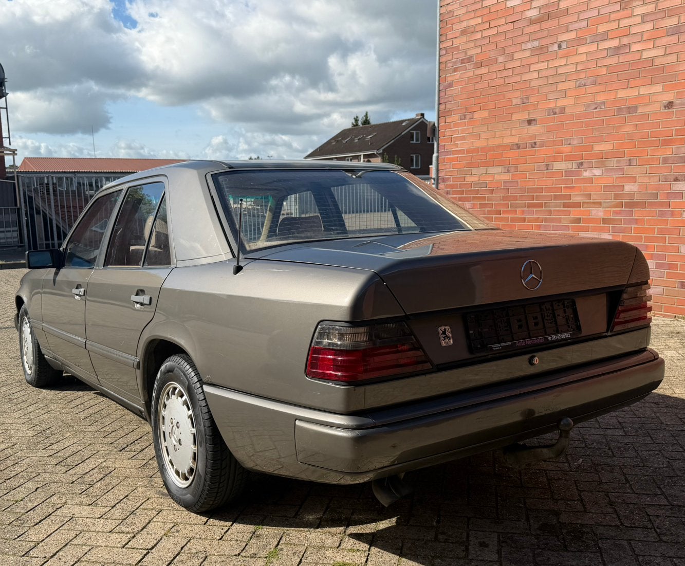 Mercedes Benz 300D W124 1987 Belastingvrij Oldtimer, foto 3