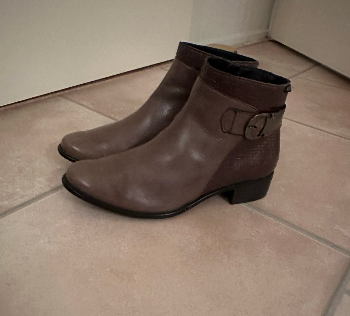 Mephisto Enkellaarzen Maat 5 - Zo Goed als Nieuw, Kleding | Dames, Ophalen of Verzenden, Zo goed als nieuw, Bruin, Lage of Enkellaarzen