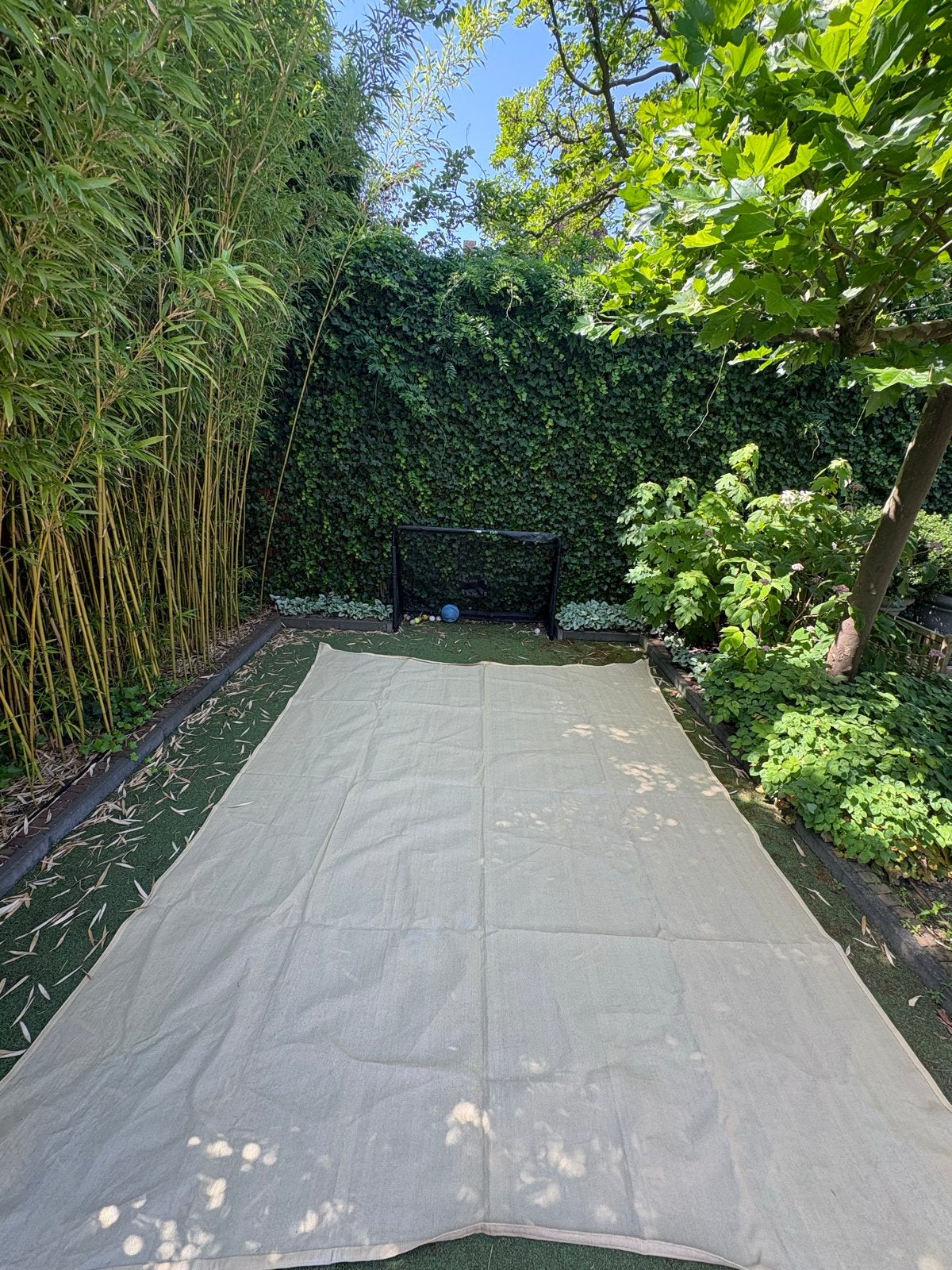 Beige zonnescherm  / zonnedoek / zonwering, Tuin en Terras, Zonneschermen, Ophalen of Verzenden, Zo goed als nieuw, Overige typen