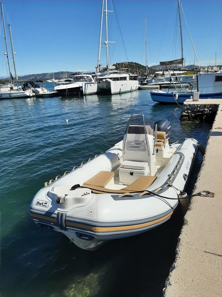 BWA 610 Platinum met 150 pk Yamaha en Pegatrailer, Watersport en Boten, Speedboten, Ophalen, Gebruikt, 6 meter of meer, 120 tot 200 pk