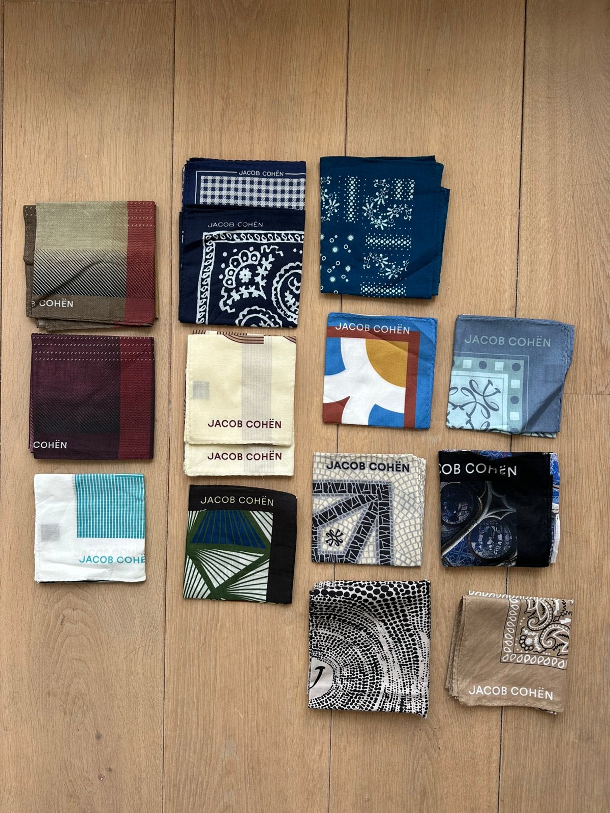 15 x Jacob Cohen sjaaltjes!, Ophalen of Verzenden, Nieuw, Overige kleuren, Overige jeansmaten