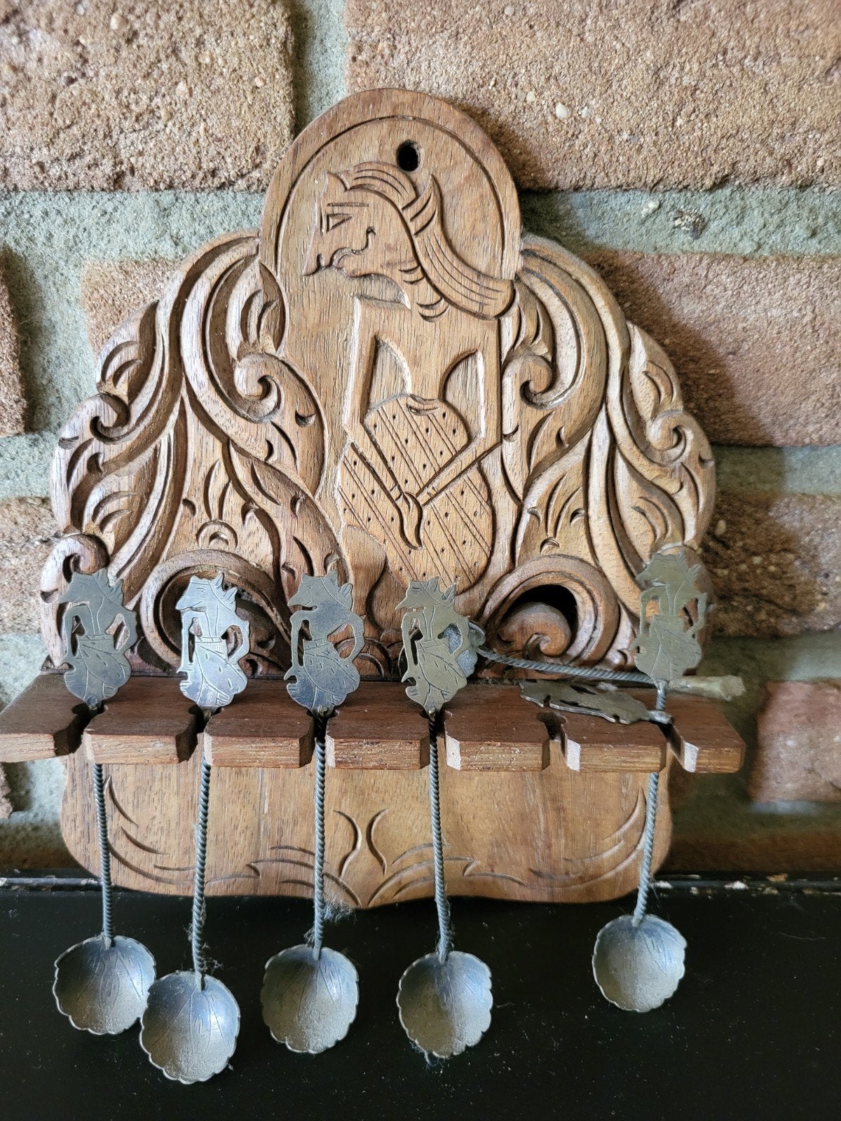 Antieke Indiase houtsnijwerk houder met zilveren lepeltjes, Antiek en Kunst, Ophalen of Verzenden, Zilver