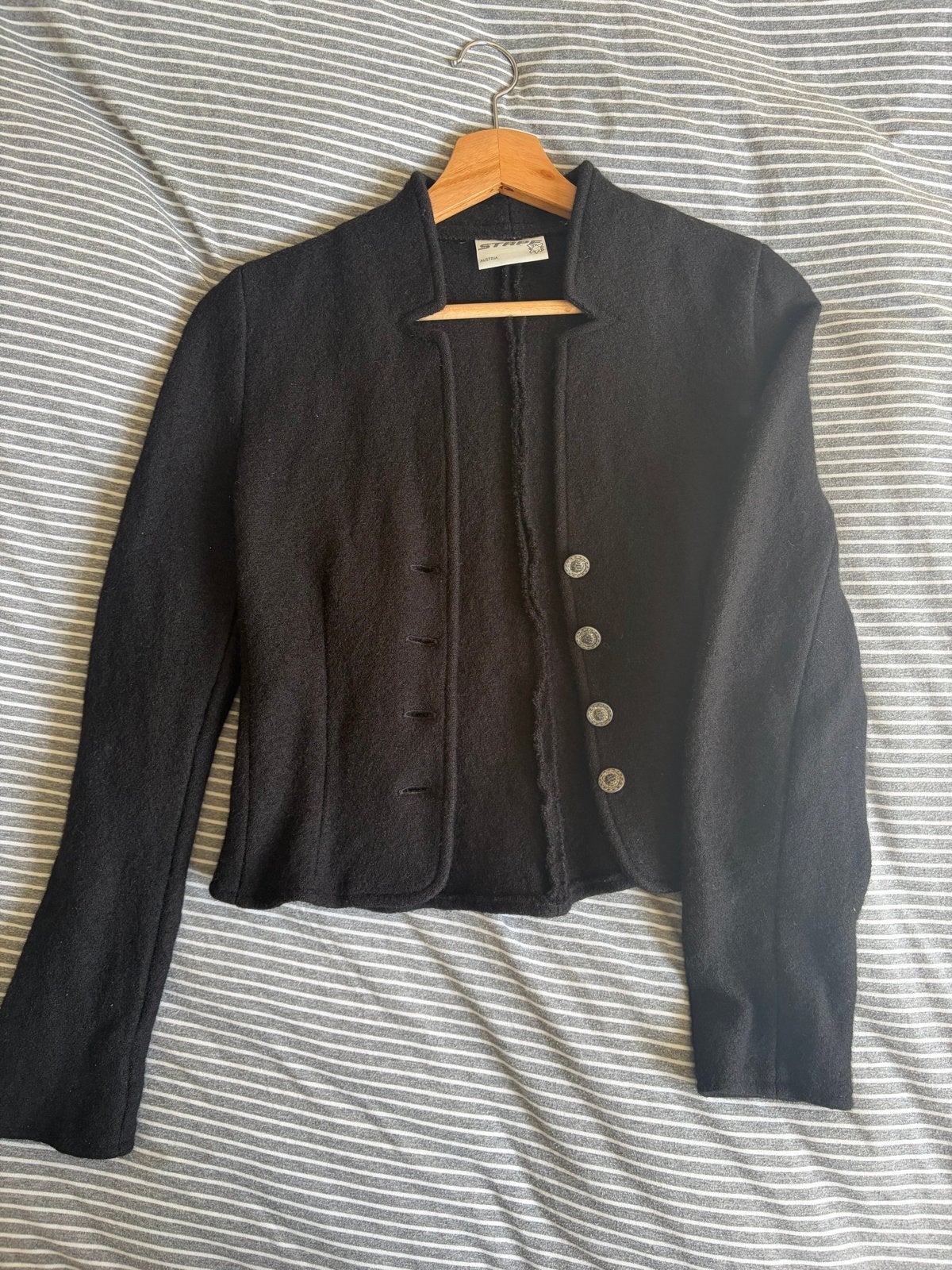 STAPF Oostenrijkse wollen vest - Perfect voor Oktoberfest, Ophalen of Verzenden, Zo goed als nieuw, Maat 34 (XS) of kleiner, Zwart