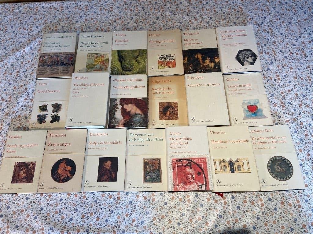 Baskerville Reeks - 19 exemplaren (Athenaeum & Van Gennep), Ophalen of Verzenden, 14e eeuw of eerder, Zo goed als nieuw, Overige gebieden