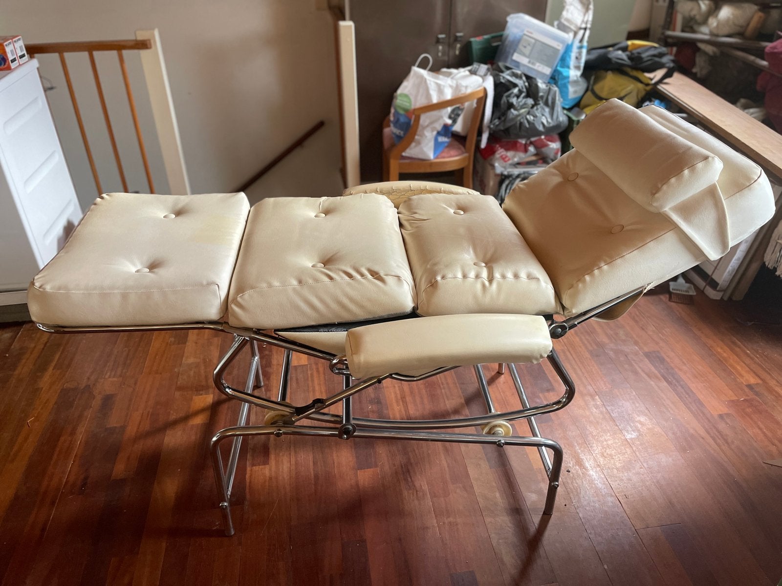 Verstelbare behandelstoel, Huis en Inrichting, Stoelen, Ophalen, Kunststof, Gebruikt, Overige kleuren