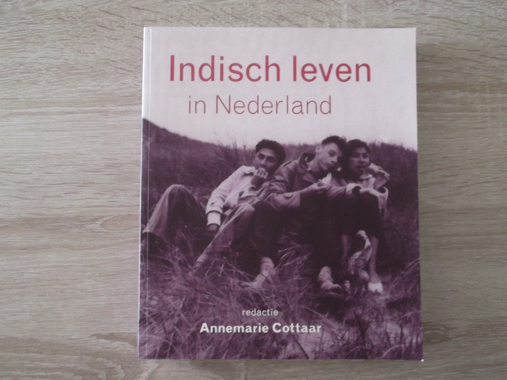 Indisch leven in Nederland., Boeken, 20e eeuw of later, Verzenden, Zo goed als nieuw, Zie beschrijving