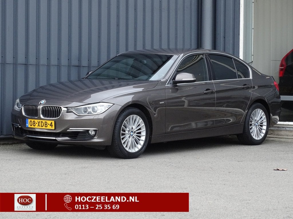 BMW 3-serie 320i High Executive Automaat | Leder (bj 2012), Auto's, Automaat, Gebruikt, 4 cilinders, Bruin