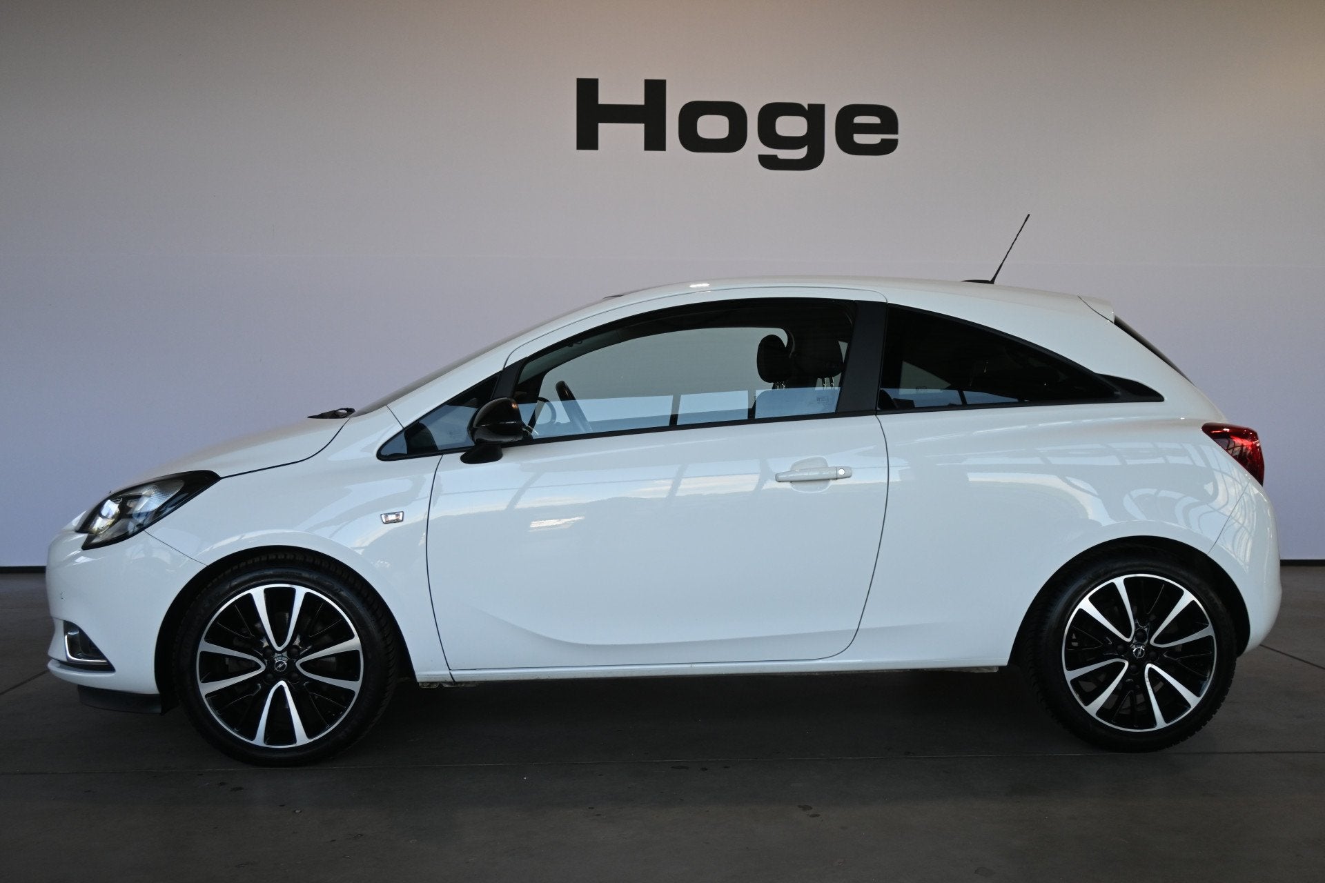 Opel Corsa 1.0 Turbo Color Edition Nap Airco Cruise Pdc Lich, Auto's, Voorwielaandrijving, LED verlichting, Gebruikt, Met garantie (alle)