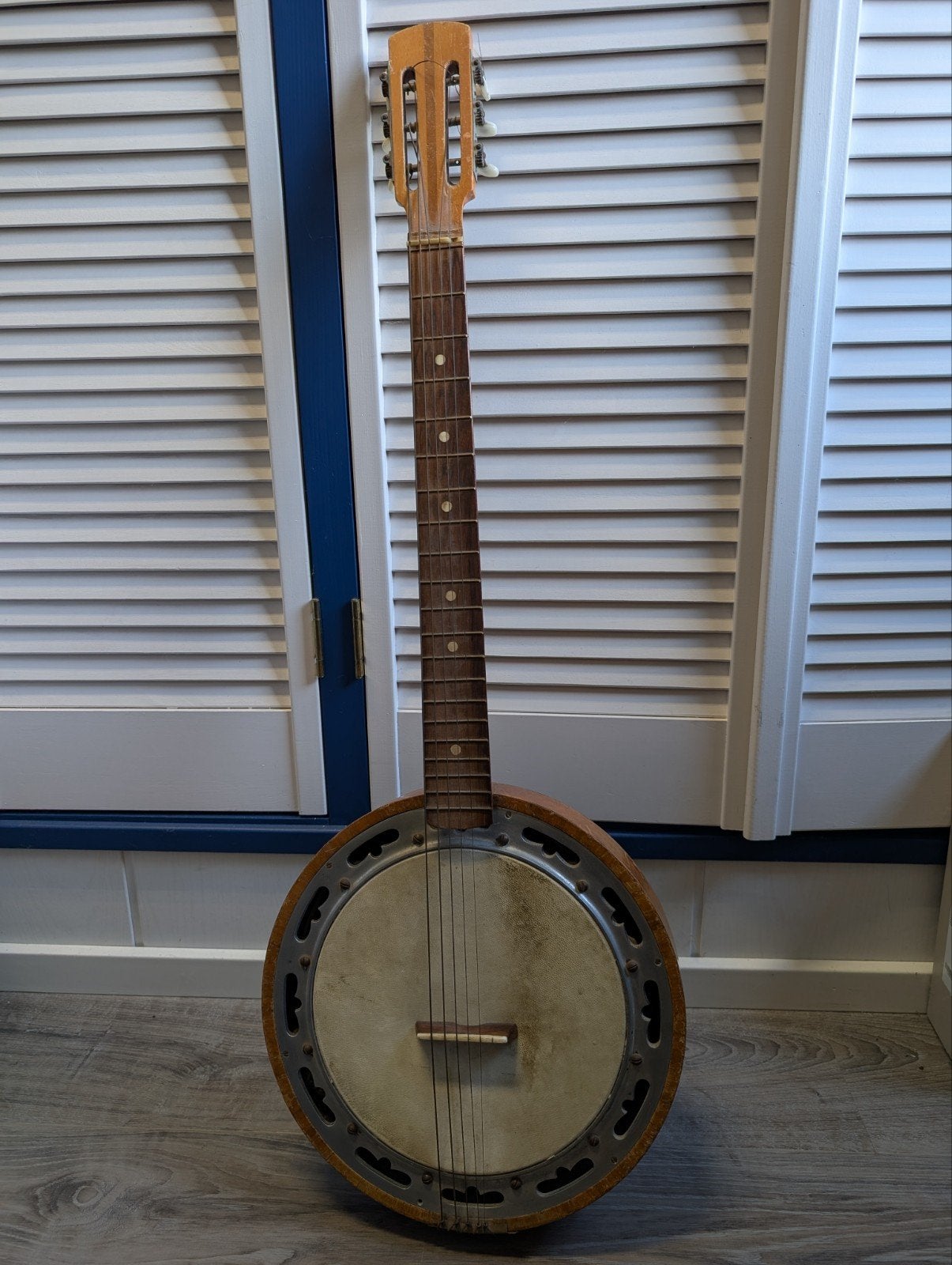 Francesco Catania banjo, Ophalen