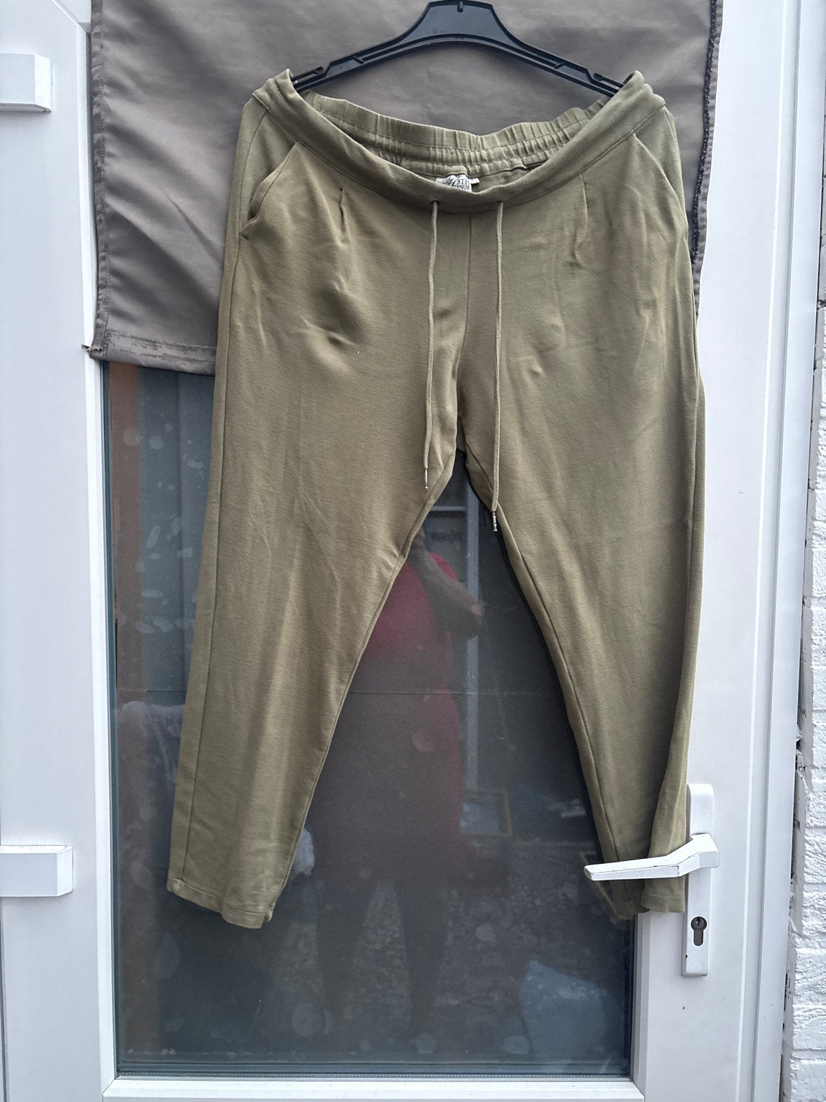 Comfortabele kaki broek van 9TH AVENUE, Maat 42/44 (L), Ophalen of Verzenden, Lang, Gedragen