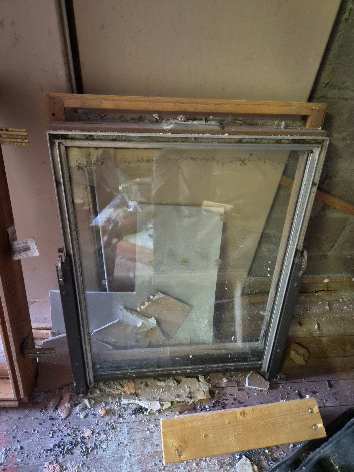 2/3x Velux GGL 304 Dakraam Gebruikt, Ophalen, Gebruikt, Minder dan 80 cm, 80 tot 120 cm
