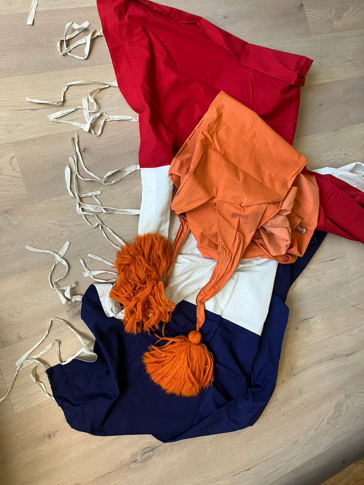 Oude katoenen Nederlandse vlag GROOT, Ophalen, Gebruikt