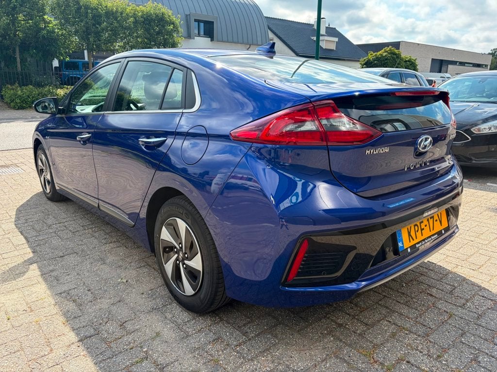 Hyundai IONIQ 1.6 GDi i-Motion, Camera, ACC, Keyless, Navi,, Gebruikt, Euro 6, Blauw, Adaptive Cruise Control