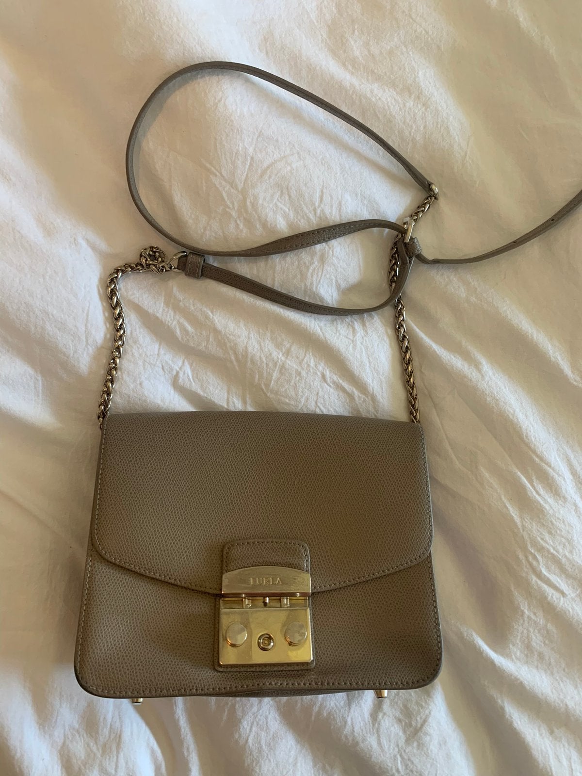 Furla tas, Ophalen, Handtas