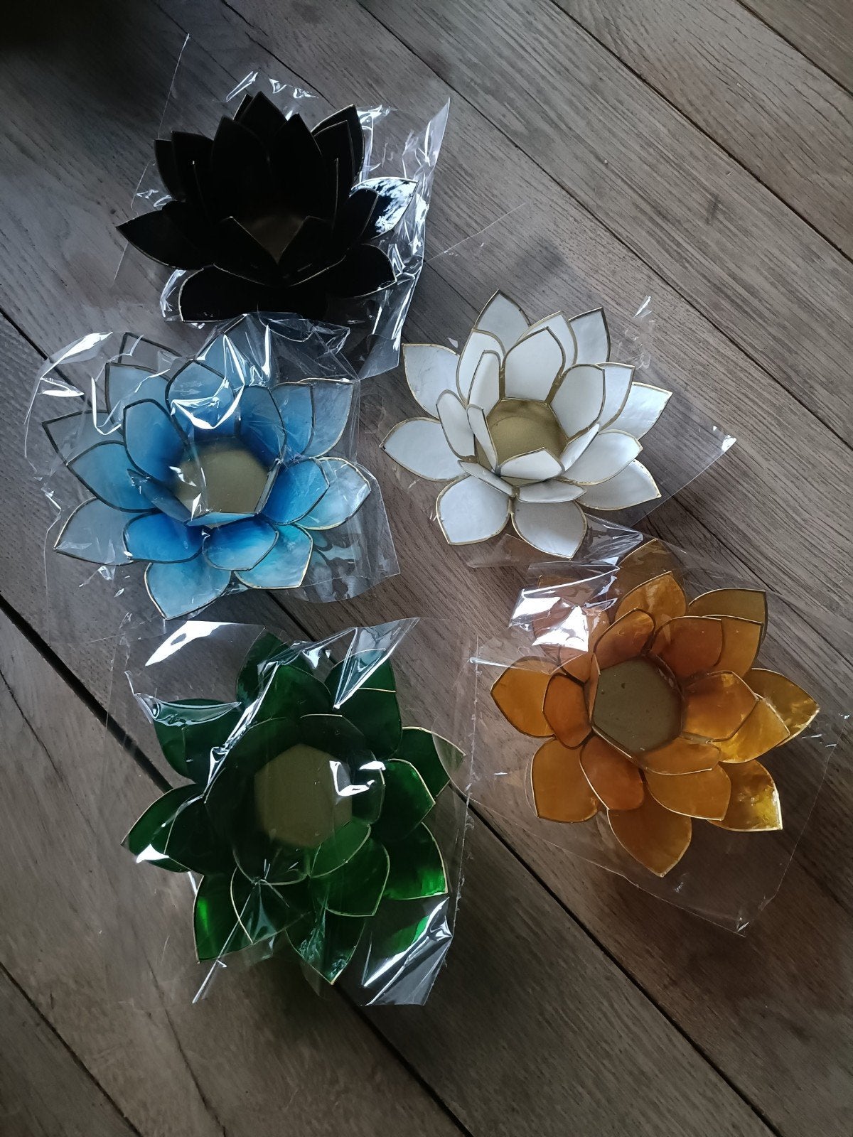 Grote Lotus Waxinelichthouders - Nieuw in 5 Kleuren, Overige materialen, Nieuw, Zwart, Ophalen of Verzenden