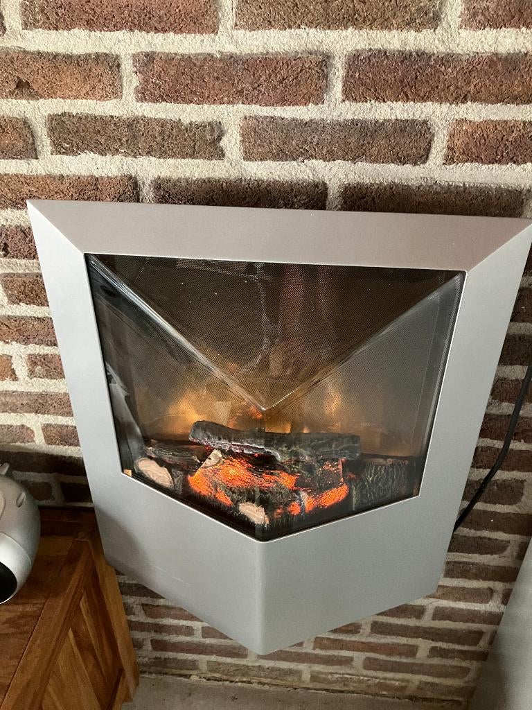 Electrische  kachel (en sfeer haard), Ophalen of Verzenden, Zo goed als nieuw, Vrijstaande haard, Elektrische haard