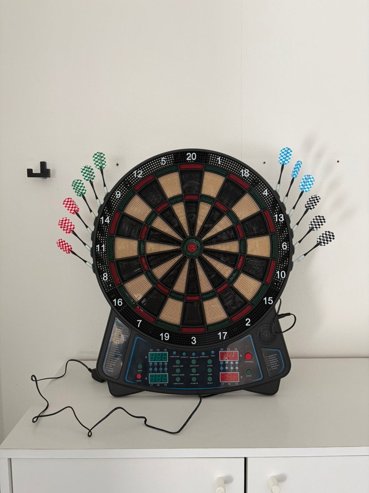 Electrisch dartbord, Ophalen of Verzenden, Zo goed als nieuw, Dartbord