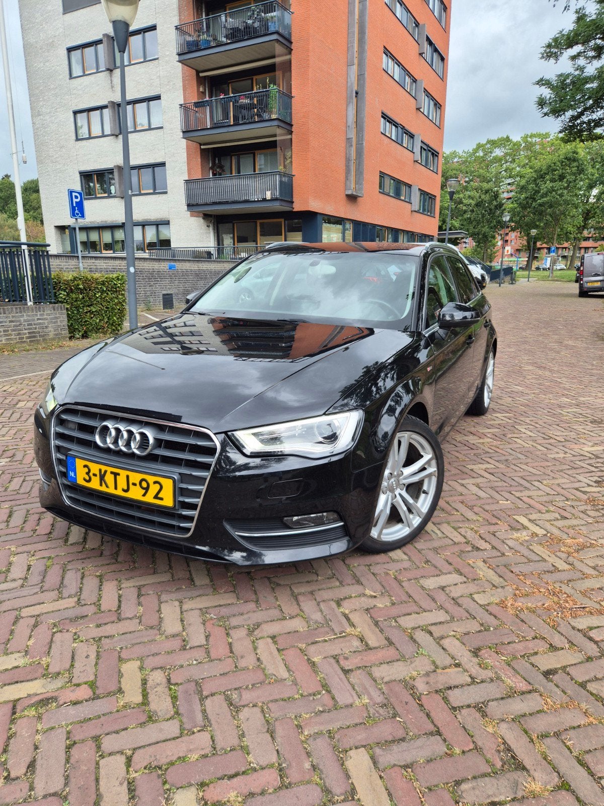 Audi A3 1.4 Tfsi 123 pk Sportback S-tronic 2013 Zwart, Zwart, Origineel Nederlands, 1395 cc, 650 kg