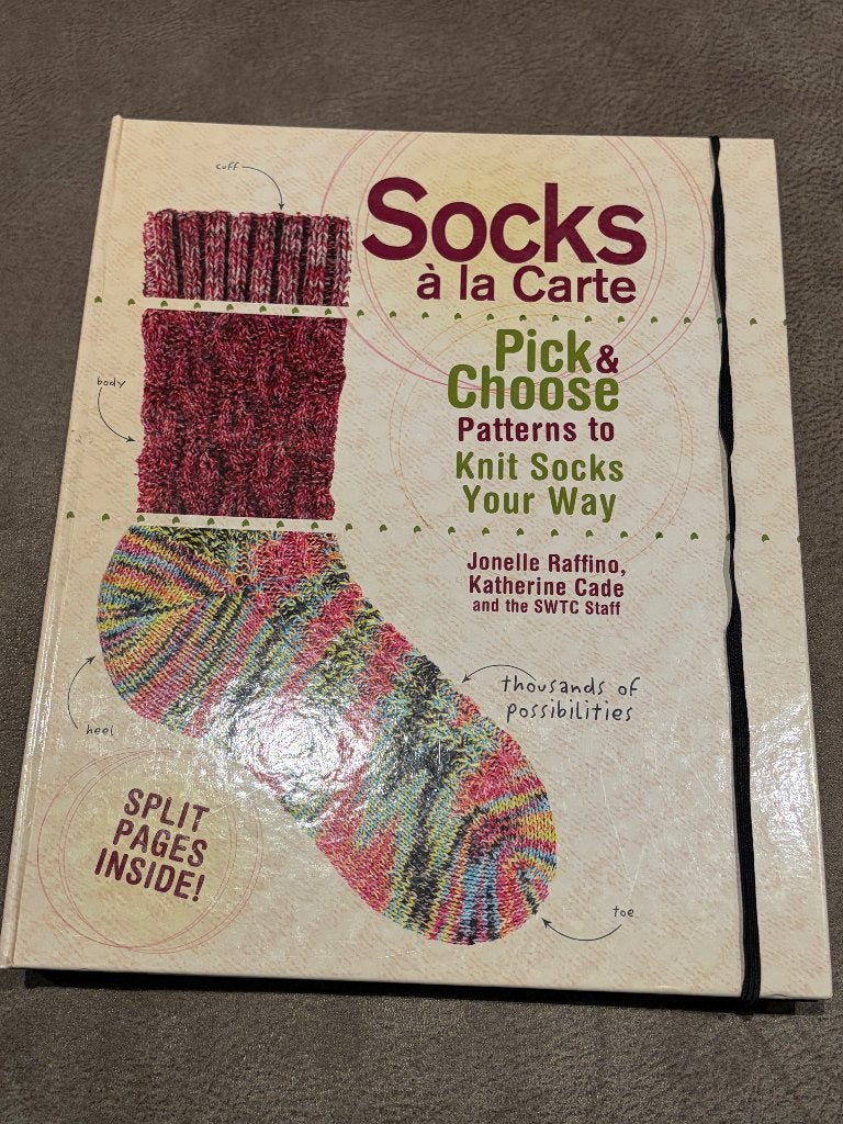 Breiboek sokken, Hobby en Vrije tijd, Verzenden, Zo goed als nieuw, Haken, Patroon of Boek