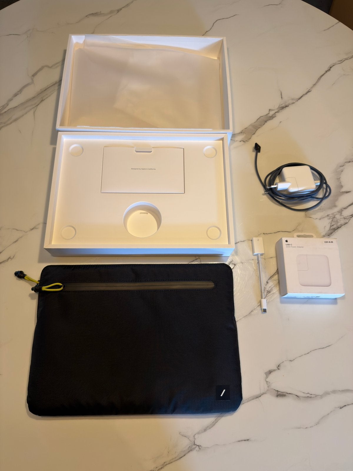 Foto 19 van MacBook Air 13” M5, 16GB, 512GB, Midnight 2026 + Accesoires