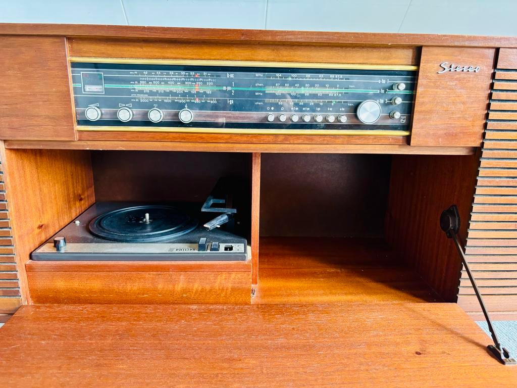 Vintage Philips Stereo Meubel met Platenspeler en Radio, Ophalen