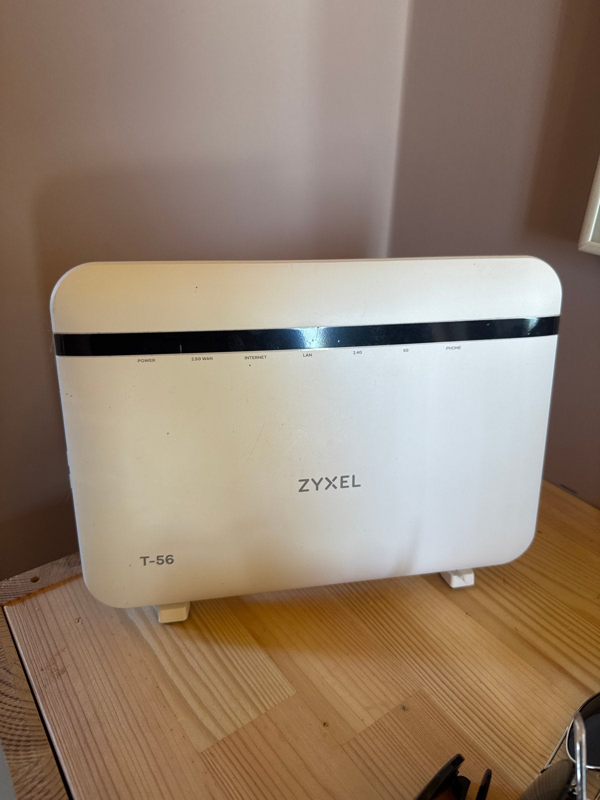 Zyxel T-56 Router - Nieuw zonder doos, Computers en Software, Routers en Modems, Nieuw, Router, Ophalen