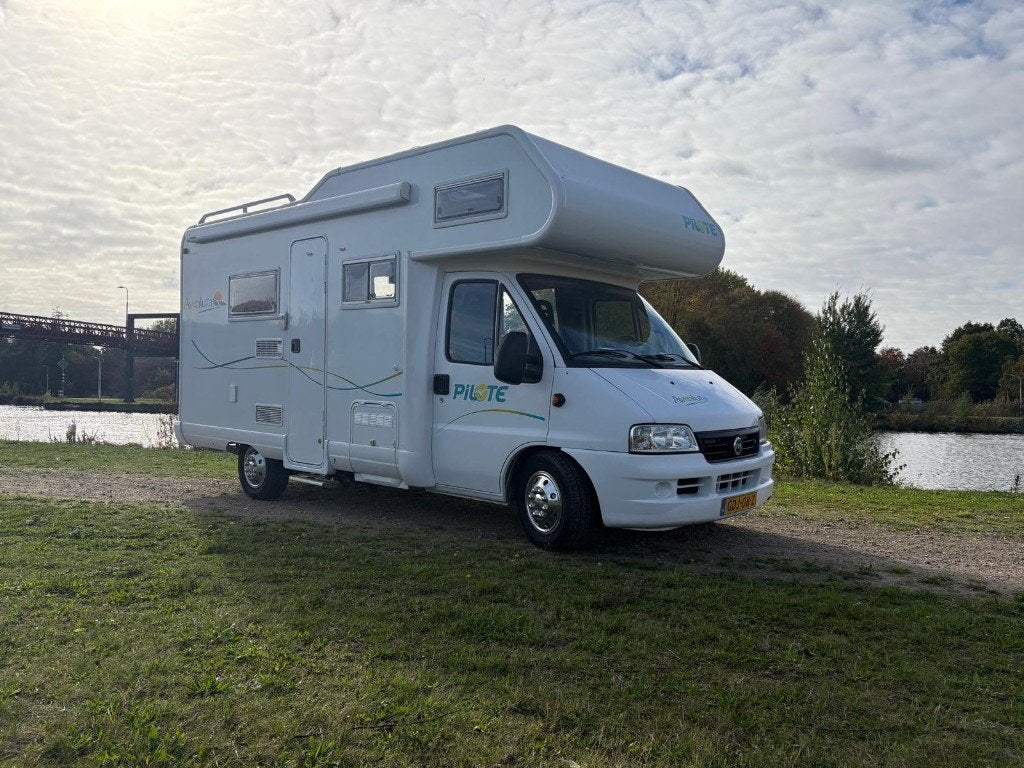 Foto 2 van Fiat Ducato Pilote 600A – 6 persoons camper – 65.000 km