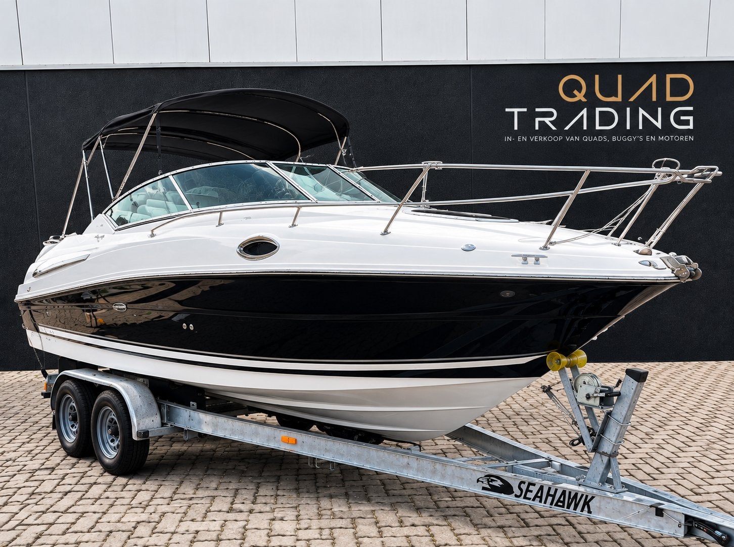 SEA RAY SUNDANCER 240 Mercury V8 | 2008 | 380uur TOPSTAAT, Ophalen, Binnenboordmotor, Met afstandsbediening, Aluminium