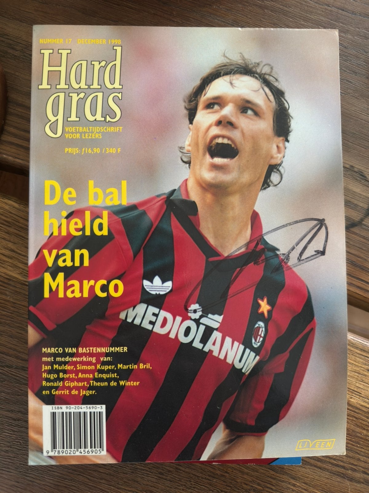 Hard Gras - De bal hield van Marco– PERSOONLIJK GESIGNEERD, Boeken, Ophalen of Verzenden, Zo goed als nieuw, Balsport