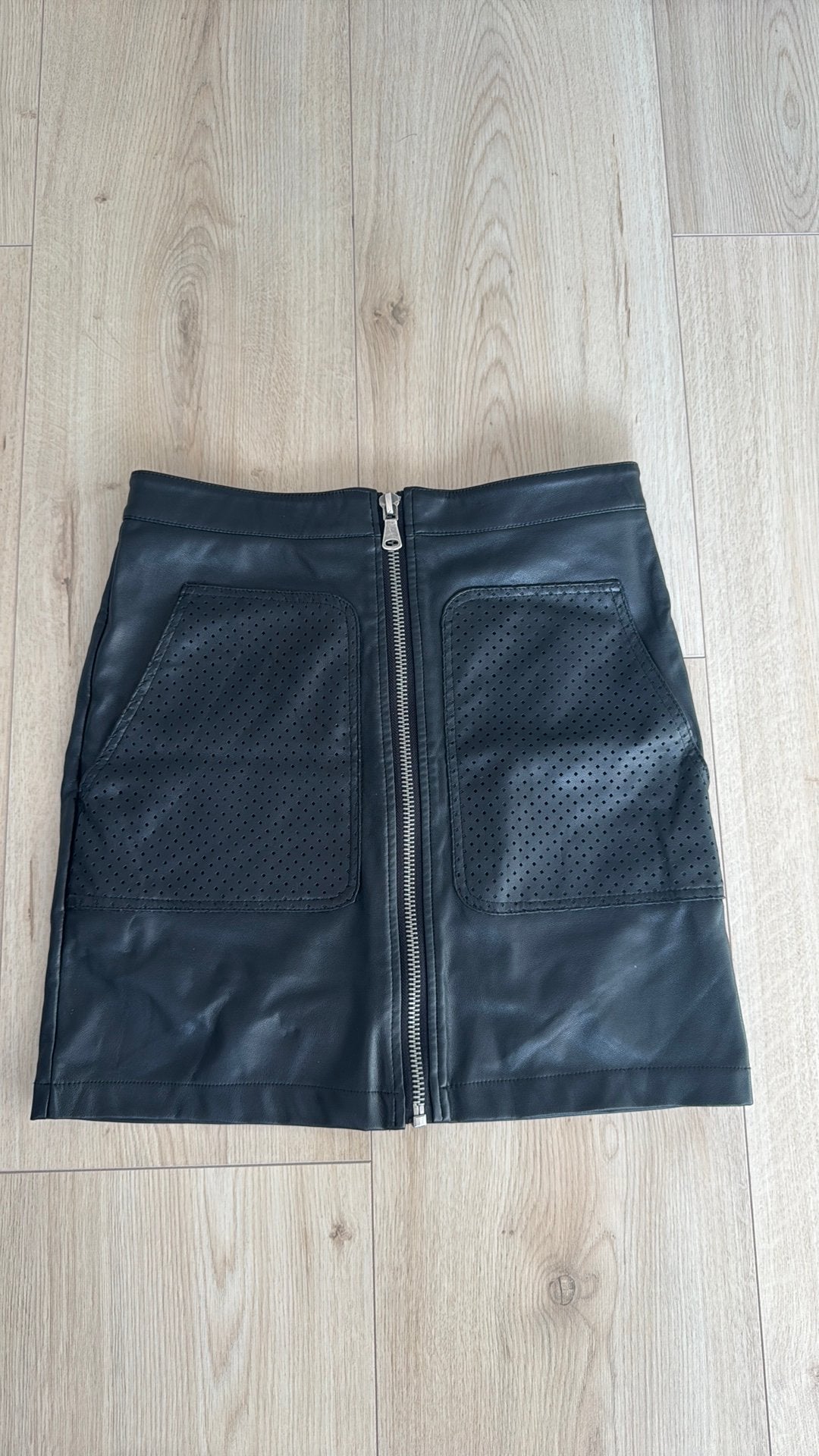 Rok, Ophalen of Verzenden, Zo goed als nieuw, Zwart, Boven de knie