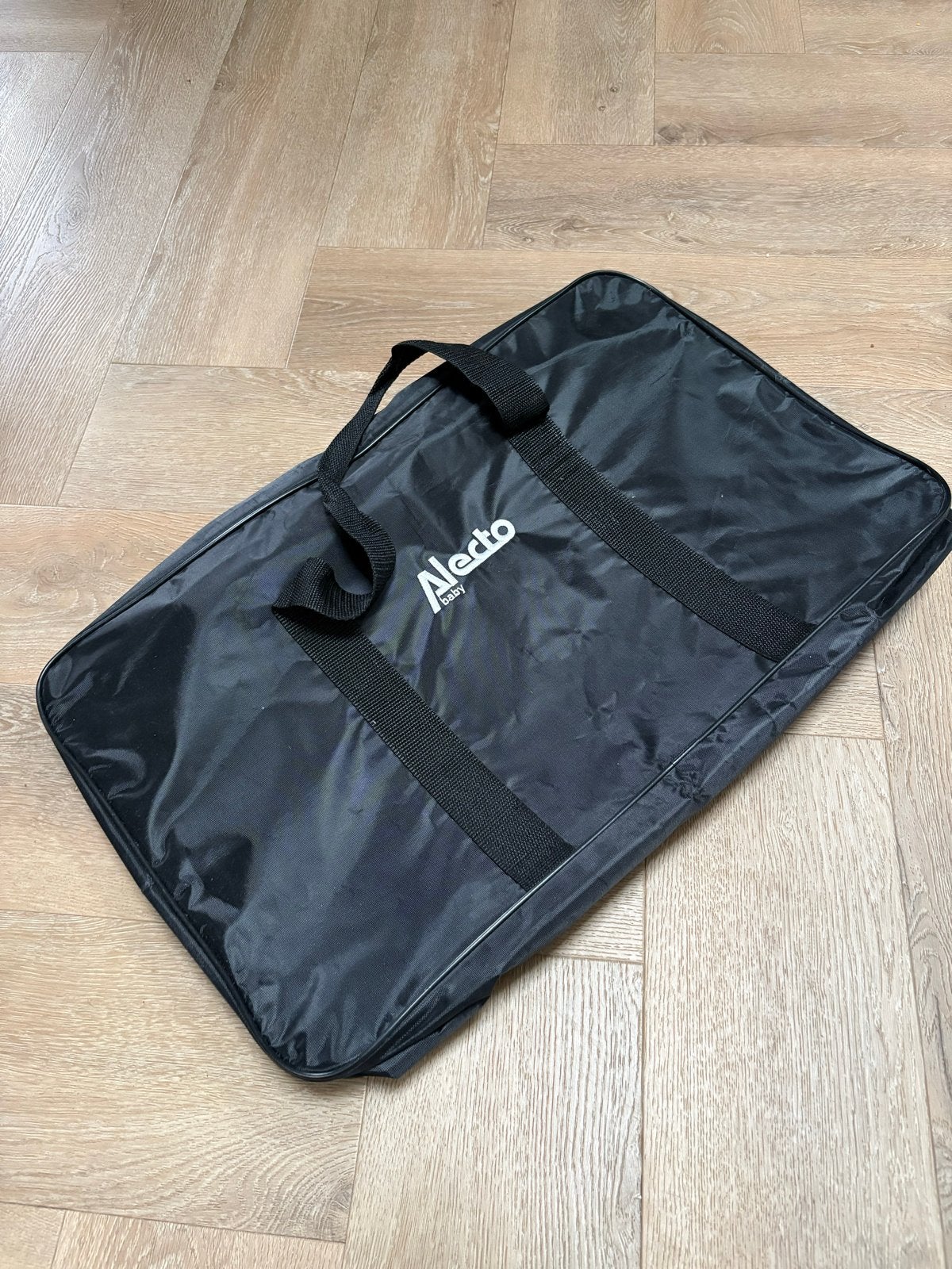 Alecto BC-30 Babyweegschaal tot 20kg met draagtas, Kinderen en Baby's, Ophalen, Zo goed als nieuw