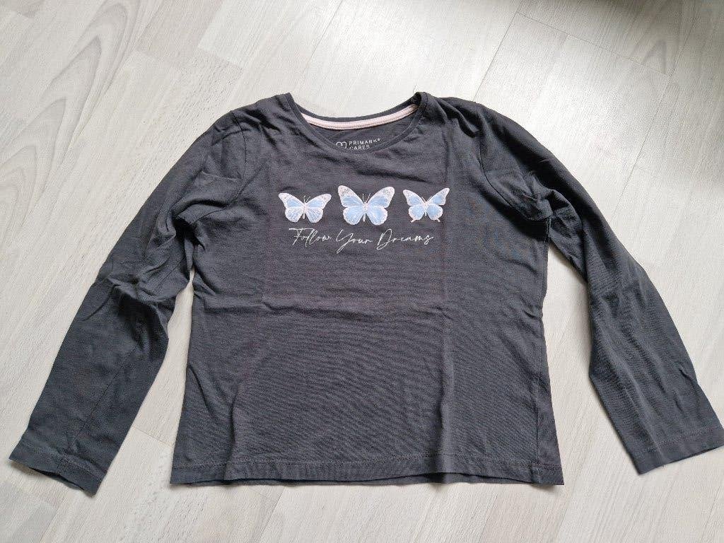 134, Kinderen en Baby's, Ophalen of Verzenden, Zo goed als nieuw, Meisje, Shirt of Longsleeve