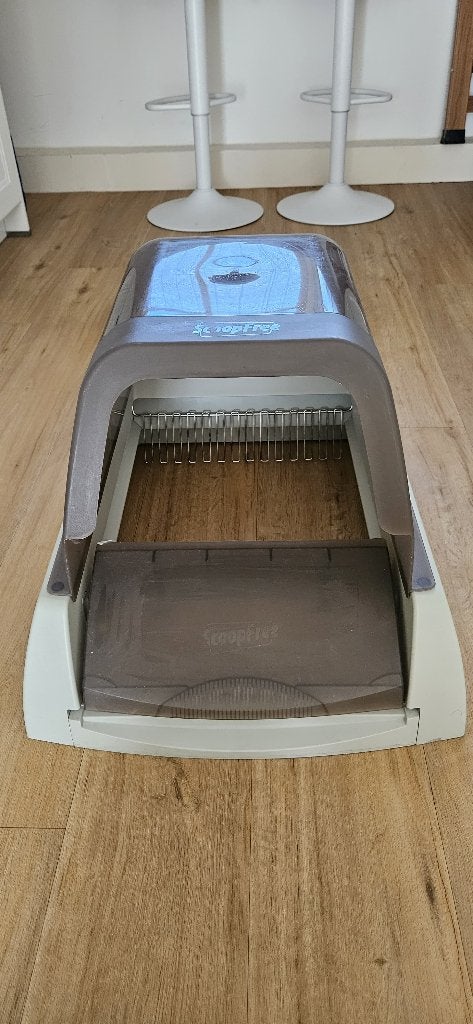 Petsafe Scoopfree Zelfreinigende Kattenbak, Dieren en Toebehoren, Kattenbakken, Ophalen, Zelfreinigend, Gebruikt, Gesloten