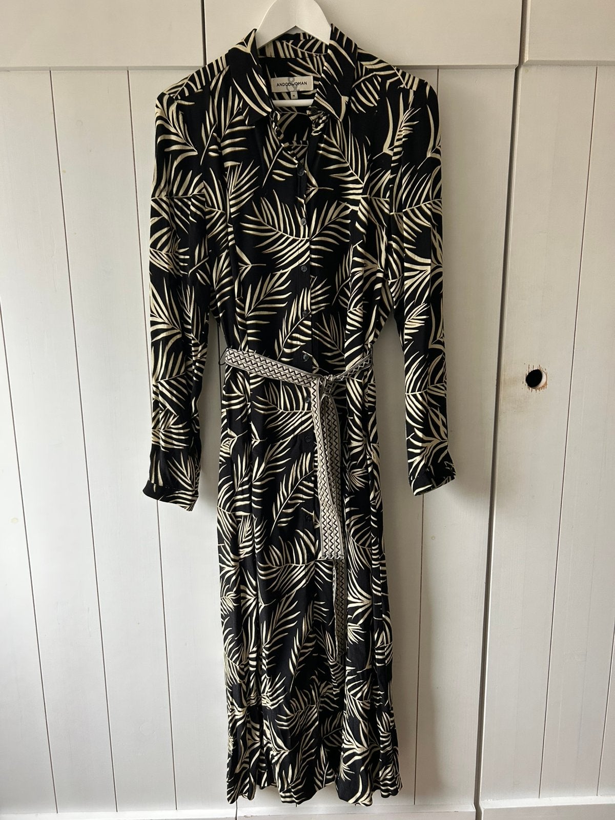 &Co Woman lange doorknoop jurk mt M, Kleding | Dames, Jurken, Maat 38/40 (M), Zwart, Ophalen of Verzenden, Zo goed als nieuw
