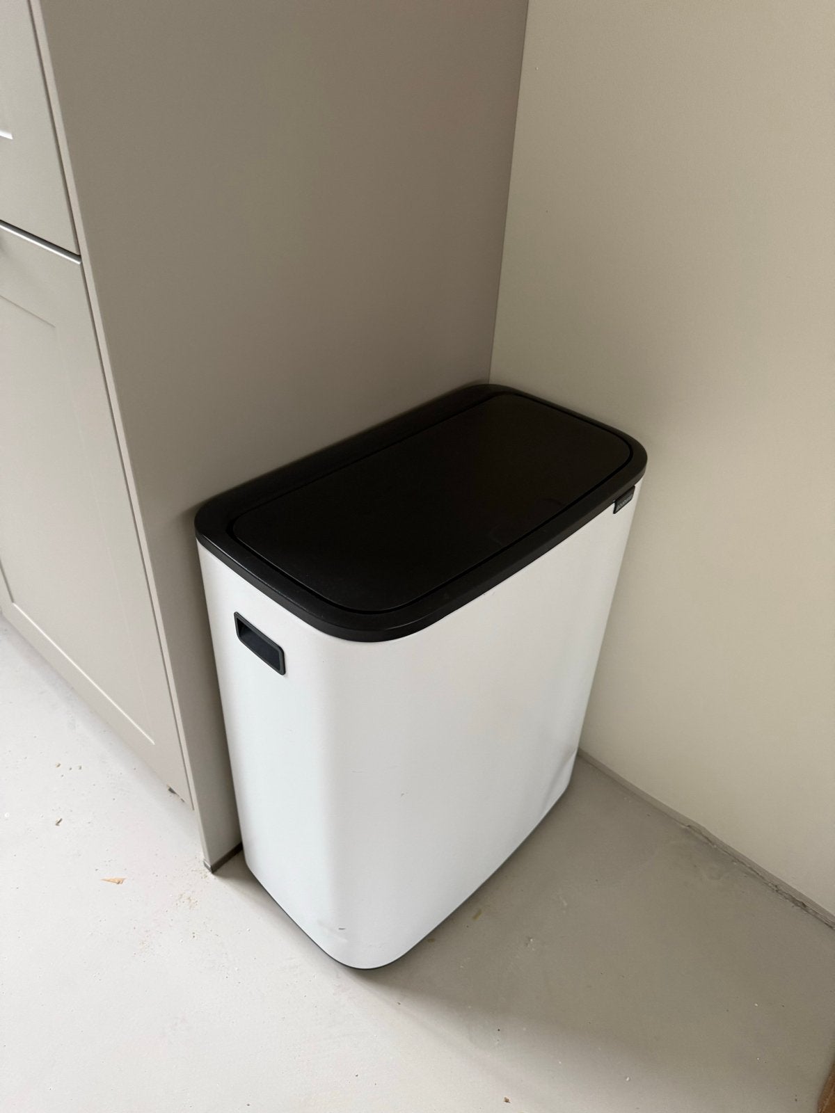 Brabantia prullenbak 2x 30 L - zo goed als nieuw, Huis en Inrichting, 40 liter of meer, Ophalen, Zo goed als nieuw, Metaal