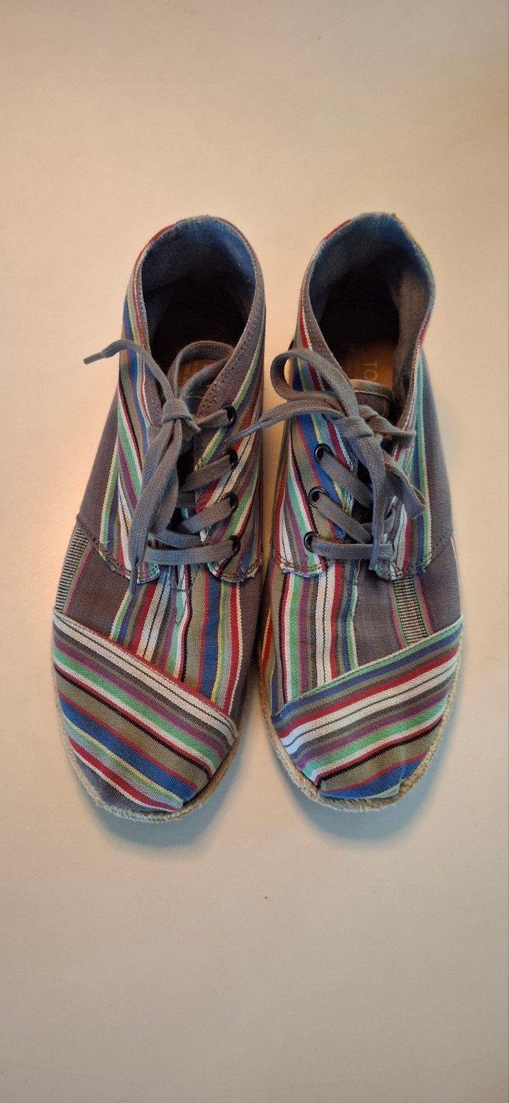 Hoge toms met veters maat m9, Overige kleuren, Ophalen of Verzenden, Sneakers of Gympen, Toms