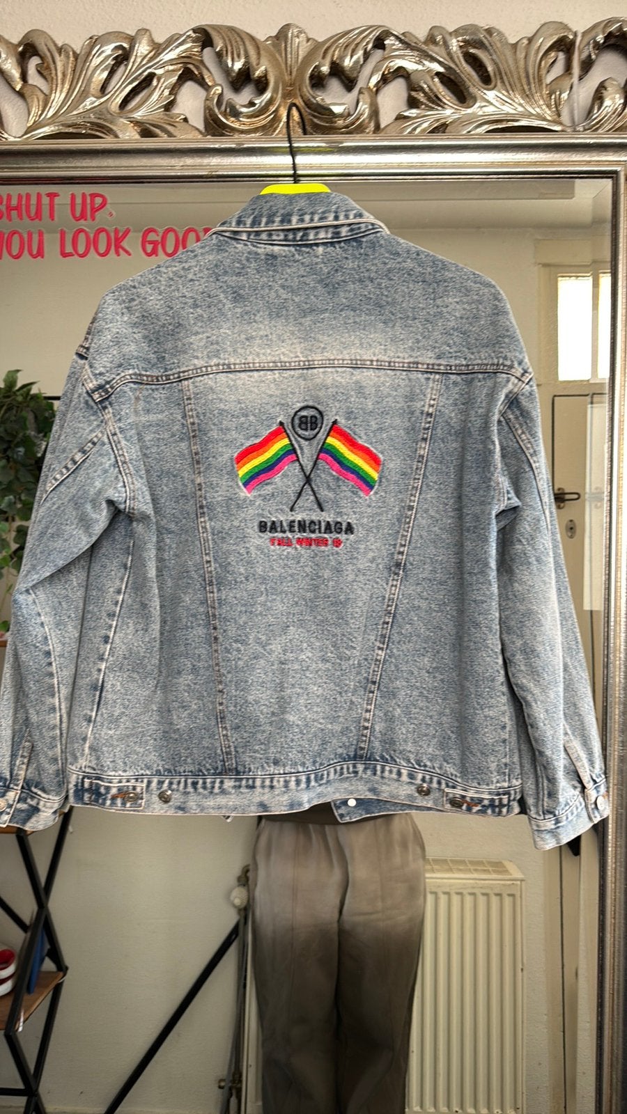 Balenciaga spijkerjas, Ophalen of Verzenden, Zo goed als nieuw, Maat 38/40 (M), Blauw